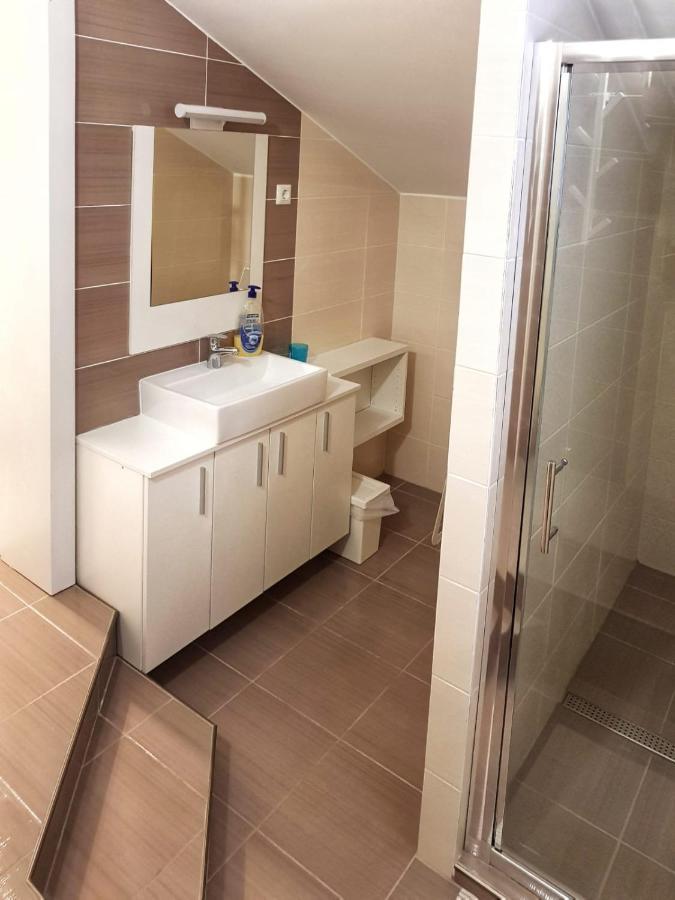 Apartmani Vrancic Mandre Esterno foto