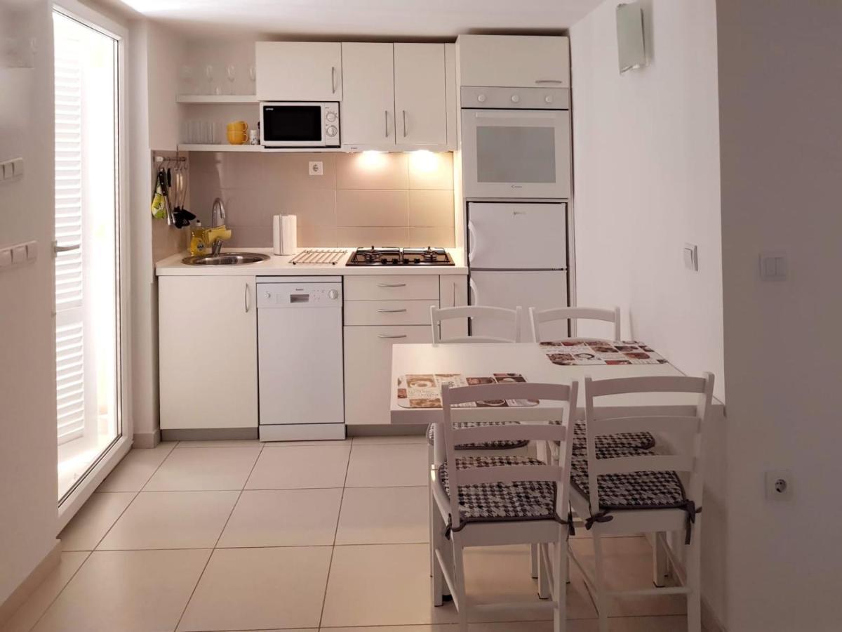 Apartmani Vrancic Mandre Esterno foto