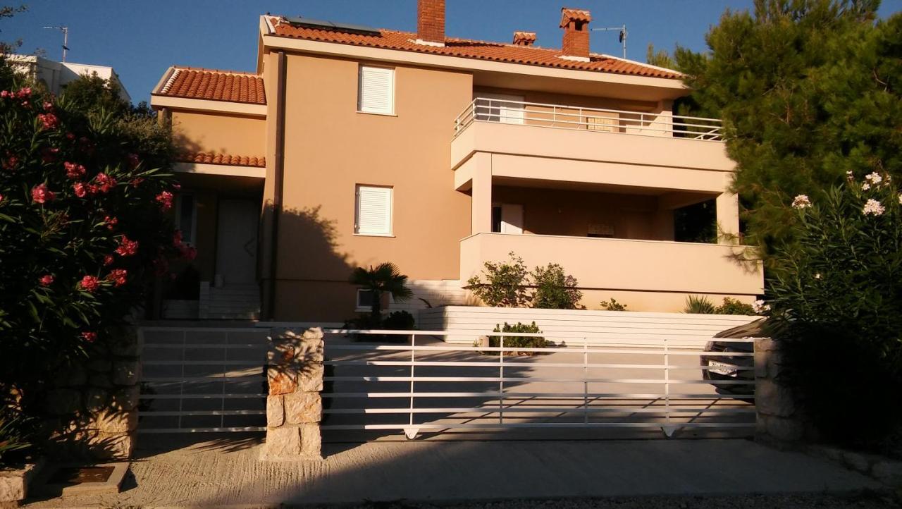 Apartmani Vrancic Mandre Esterno foto
