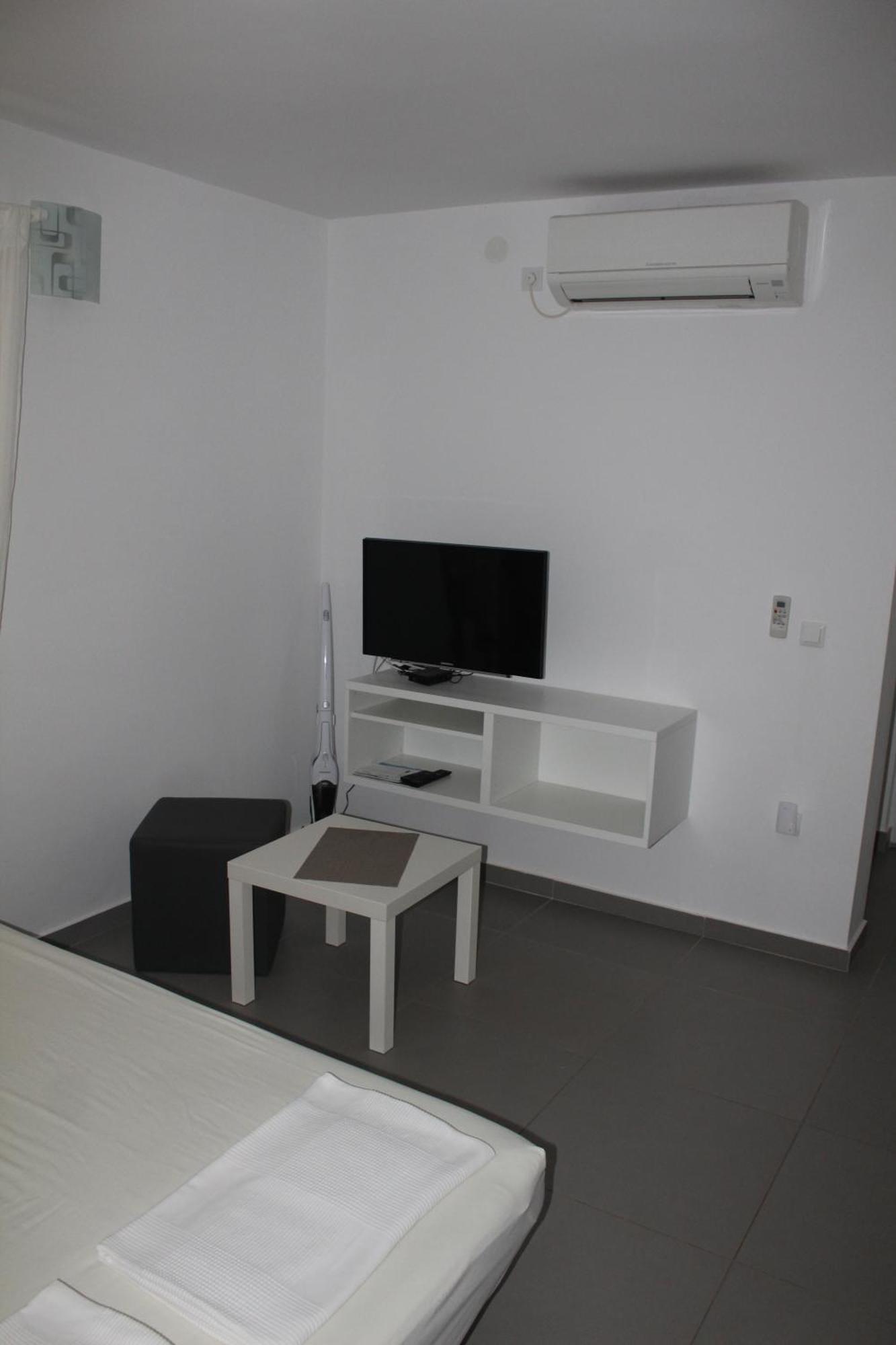 Apartmani Vrancic Mandre Esterno foto